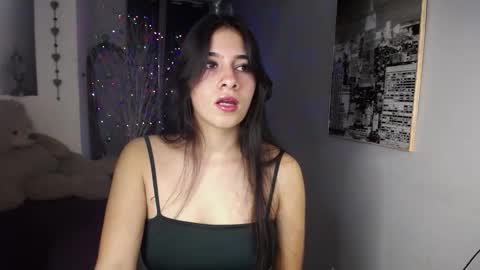 Nina online show from December 19, 12:52 pm