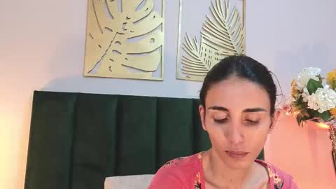 Nina online show from November 19, 6:19 pm