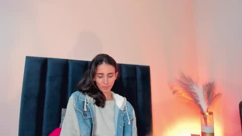 Nina online show from October 21, 6:34 pm