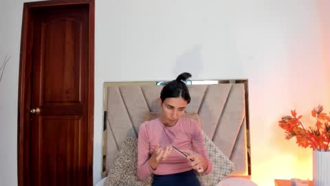 Nina online show from September 11, 6:41 pm