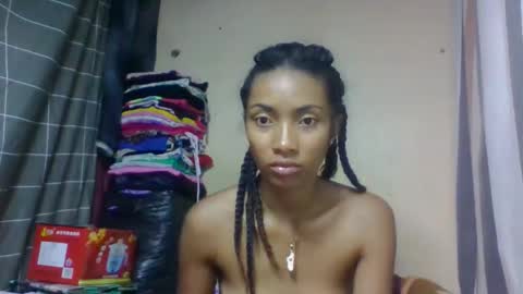 ninaeaa online show from May 25, 11:31 am