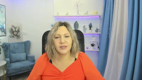 ninastarle online show from January 16, 11:39 am