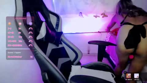 ninatinydoll1 online show from February 7, 11:36 am