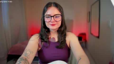 ninavolkov online show from February 1, 10:34 pm