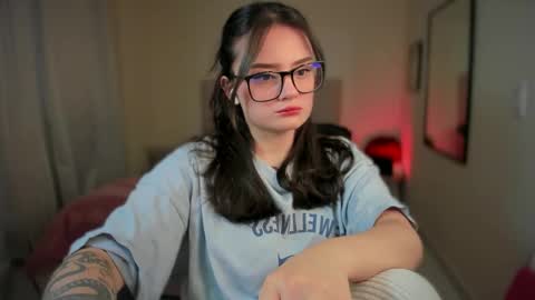 ninavolkov online show from January 19, 11:00 pm