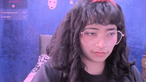 Snapshot of ninayellow chatting on October 22, 4:34 pm Nina online show from October 22, 4:34 pm