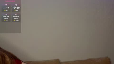 Lynn online show from December 25, 9:54 pm