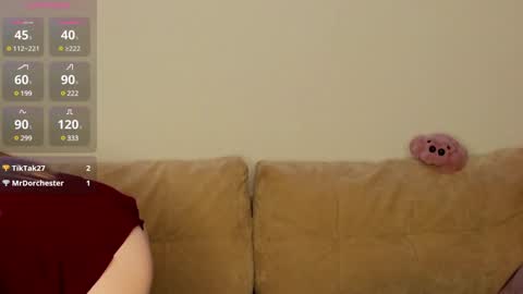 Lynn online show from December 20, 7:17 pm