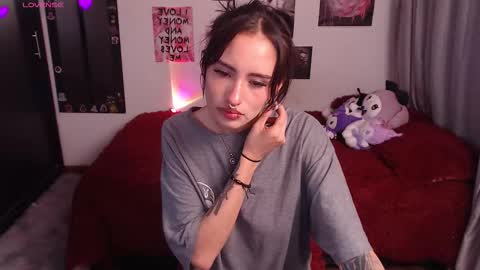 Snapshot of nixxie_ chatting on September 12, 11:45 pm Nixxie  online show from September 12, 11:45 pm