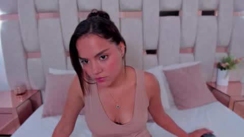 Noa online show from October 20, 9:29 pm