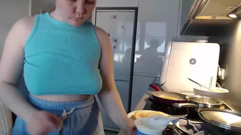 nodarell online show from March 11, 1:25 pm