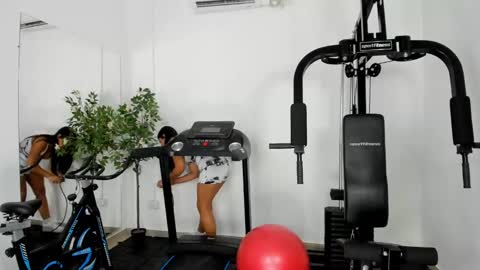 Melissa  online show from January 23, 12:19 pm