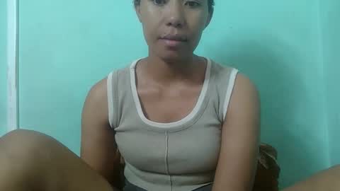 noella711128 online show from December 5, 6:46 am