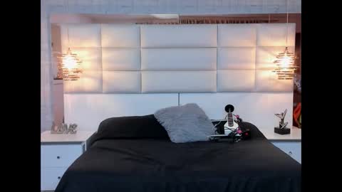  Nohemi   online show from November 13, 9:03 pm