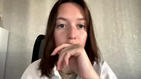 Sofia online show from June 1, 1:07 am
