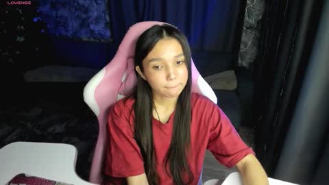 nomi online show from February 12, 7:59 pm