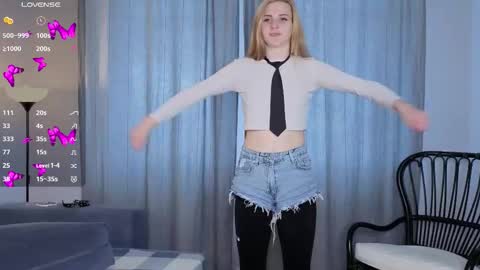 Elina online show from October 13, 10:29 am