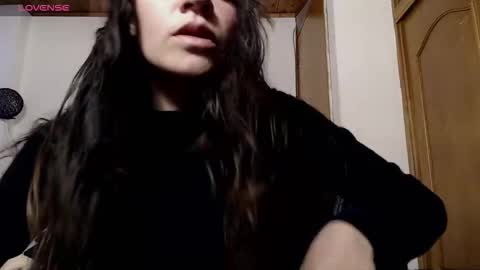 noreen_ online show from October 28, 10:36 pm