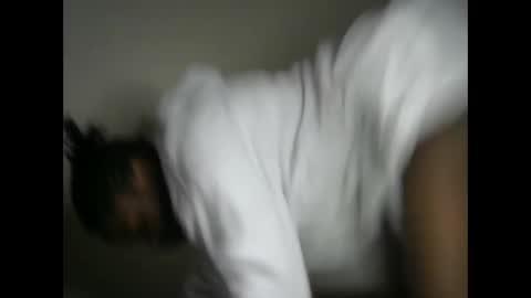 novaah online show from December 19, 2:20 pm