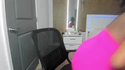 Nova online show from November 4, 6:57 pm