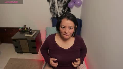 nuit_rose online show from November 2, 4:16 am