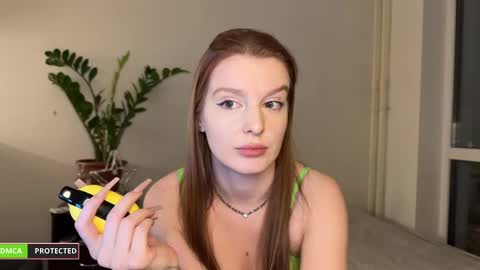 Snapshot of nura_foxx chatting on January 25, 12:17 am nura_foxx online show from January 25, 12:17 am