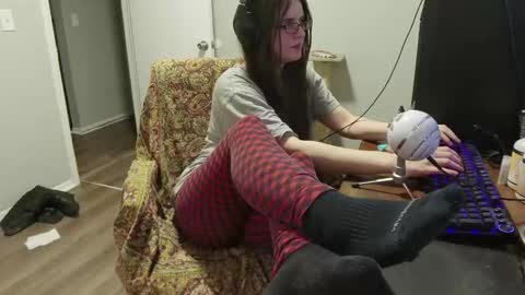 Nyctophilic online show from November 24, 4:36 am