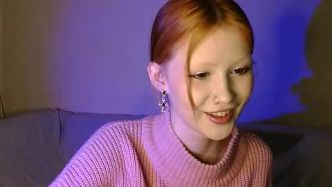 Snapshot of nyra_thira chatting on October 20, 12:24 am nyra_thira online show from October 20, 12:24 am