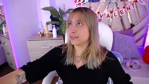 Alex   .    online show from February 19, 8:10 pm