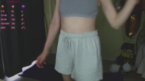 Oaklyn online show from September 14, 3:21 pm