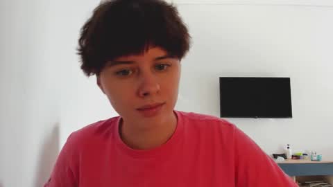 Evie online show from January 8, 8:18 am