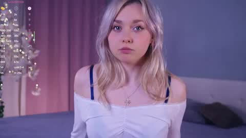 Alice online show from March 31, 6:30 pm