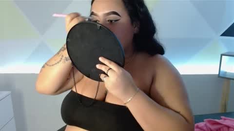 odethjones online show from February 28, 6:21 am