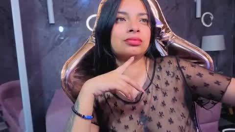 odette_b online show from November 21, 4:25 am