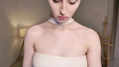 Lily online show from July 18, 2:41 pm