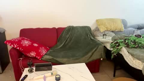 GOGIOBABE online show from December 15, 3:56 am