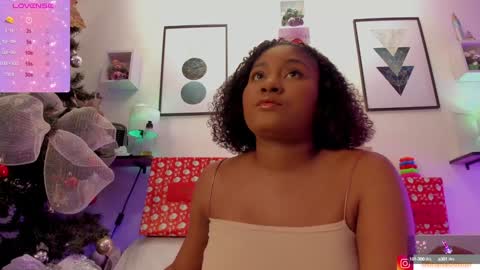 Snapshot of ohrianagibson chatting on December 28, 1:29 am  g  online show from December 28, 1:29 am