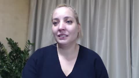 Mari online show from November 9, 9:27 am