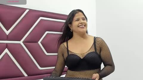 Olaia  online show from February 15, 7:06 pm