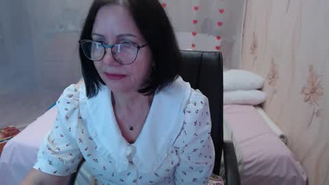 OlgaHottie online show from October 9, 1:32 am