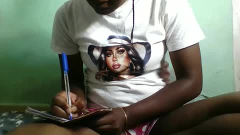 olgamariah203875 online show from February 2, 1:10 pm