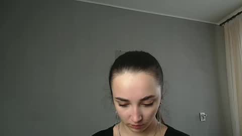 Olivia online show from March 4, 9:05 am