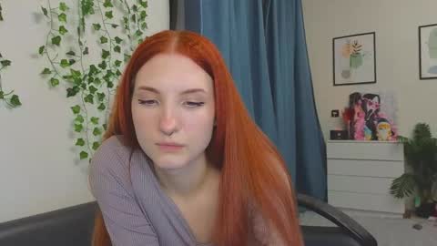  OLIVIA    online show from December 14, 10:15 pm