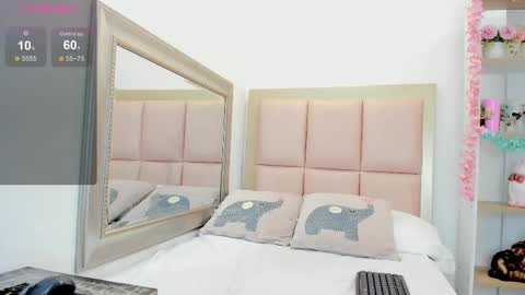 Olivia online show from February 12, 7:13 pm