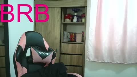 Olivia online show from November 10, 2:34 pm