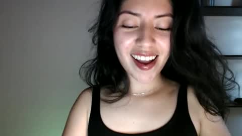 oliviaaa__ online show from November 12, 9:57 pm