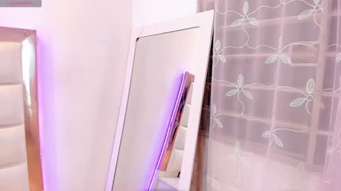 OLIV online show from December 6, 3:41 am