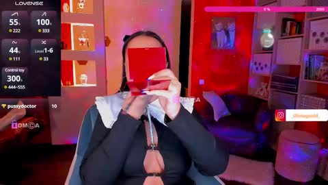 Oliviagoold online show from March 2, 7:19 pm