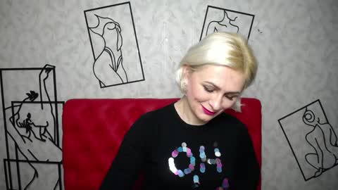 OliviaHorst online show from December 11, 6:25 am