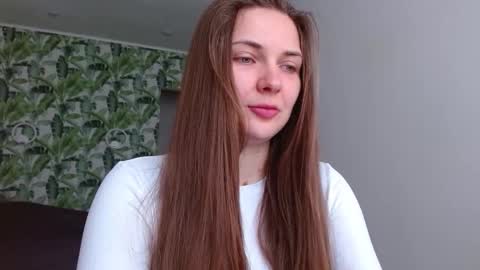 Olivia online show from March 18, 5:23 am